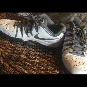 Nike Women’s size 9.5